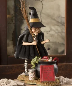 Cauldron Cooking Witch